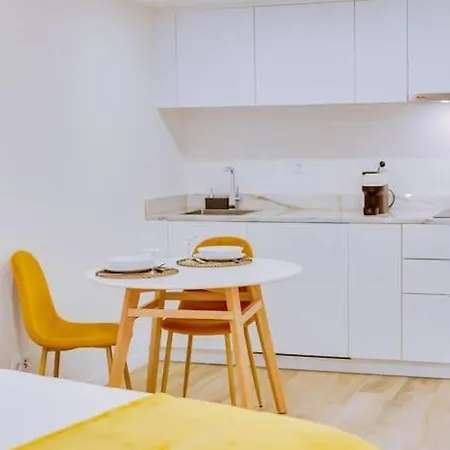 Graceful G16 Apartment Lisbon