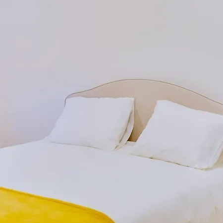 Graceful G16 Apartment